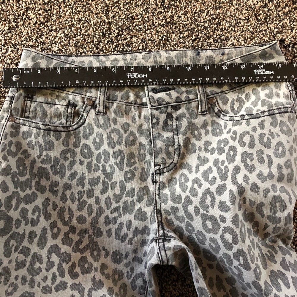 Size 4 junior jeans